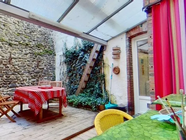 Maison 5 pièces 213 m²