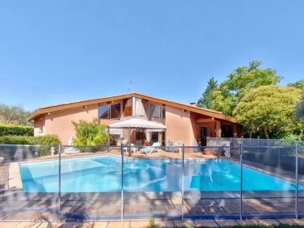 Maison T10 RAMONVILLE-SAINT-AGNE 340 m2