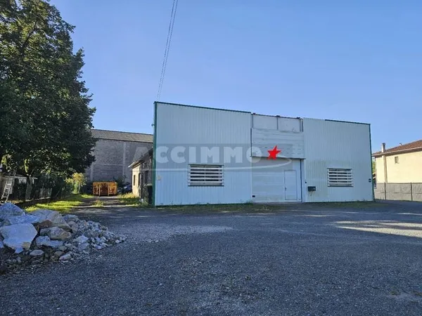 Bureaux 3 pièces 300 m²