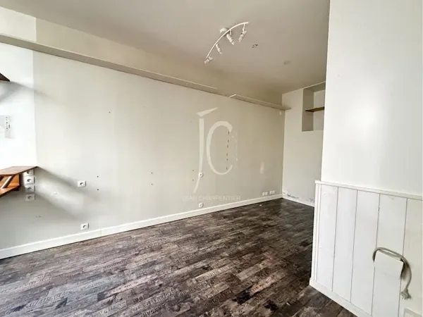 Studio 1 pièce 18 m²