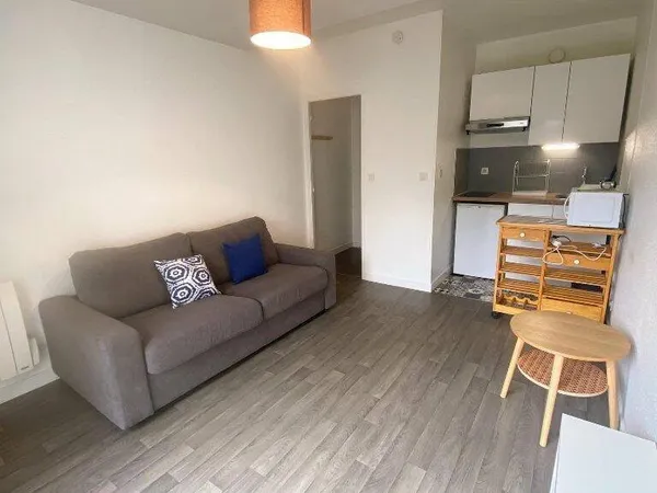 Studio 1 pièce 19 m²