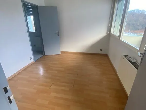 F2 balcon + ascenseur