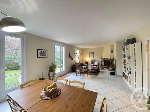 Maison 6 pièces 132 m²
