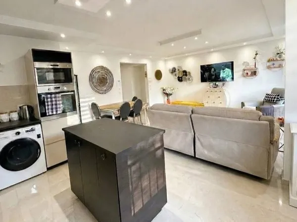 Appartement 3 pièces 69 m²