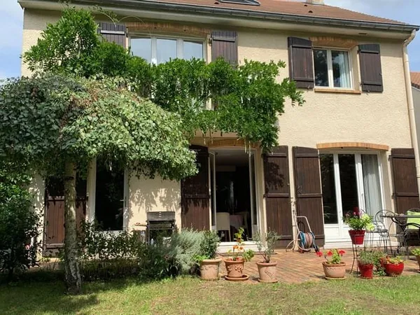 Maison 6 pièces 155 m²