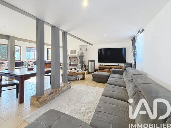 Maison 7 pièces 146 m²