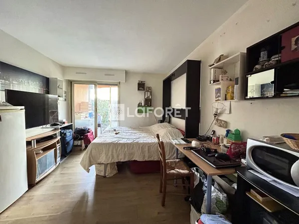 Appartement GOLFE JUAN 1 pièce(s) 23 m2