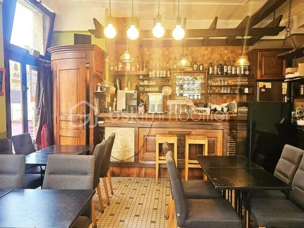 Fonds de commerce - Bar-Restaurant avec Licence IV à Bourges