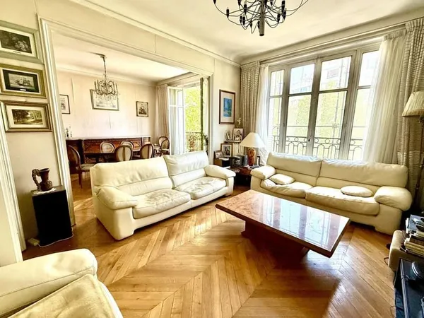 Appartement 4 pièces 118 m²