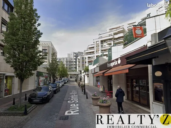 Local commercial 76 m²