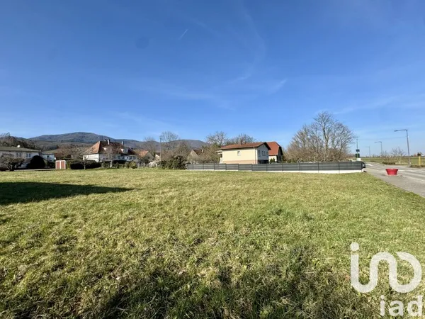 Terrain 990 m²