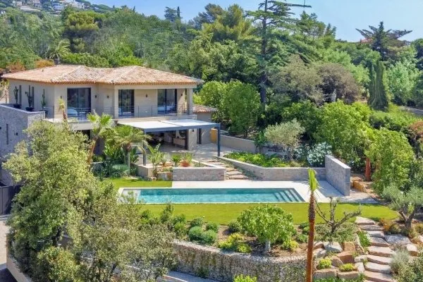 Villa neuve vue mer, Centre de Sainte-Maxime