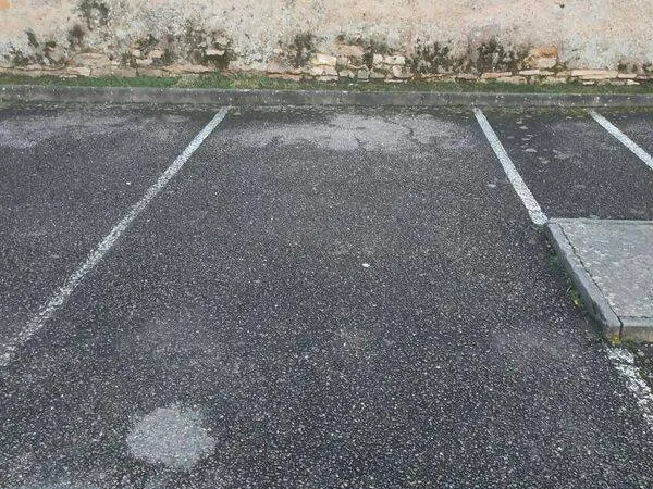 Parking 11 m²