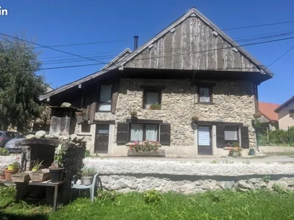 Maison 4 pièces 77 m²