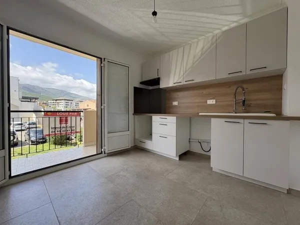 Appartement 4 pièces 80 m²