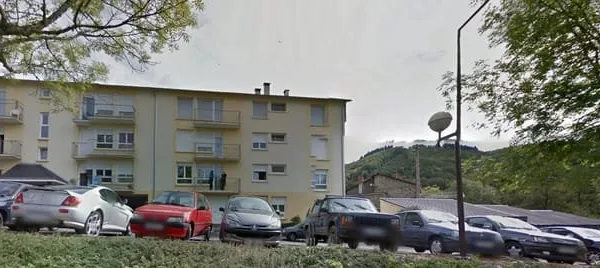 GRAND T4 à SAINT GENIEZ