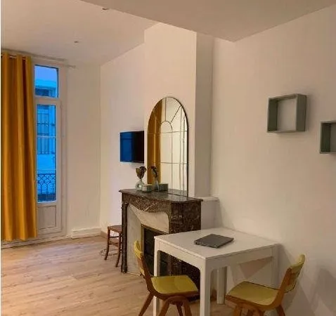 Location Meublée Hypercentre-ville Place Républiqu