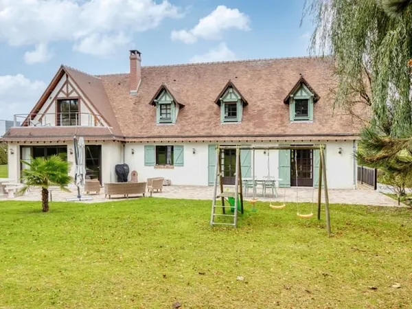 Demeure traditionnelle 9 pièces | Isneauville | 300 m²