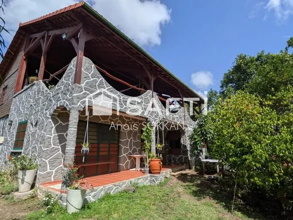 Villa d'architecte avec vue sur mer