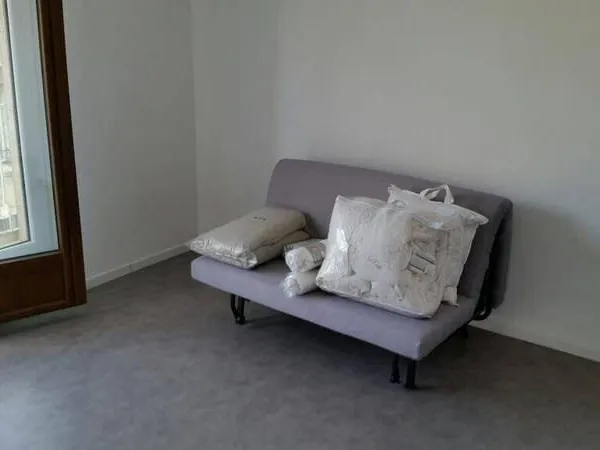 Studio 1 pièce 27 m²