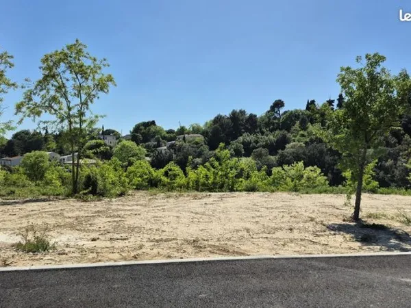 Terrain 688 m² Bourg Saint Andeol