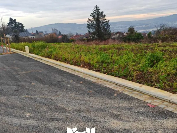 Terrain 361 m²