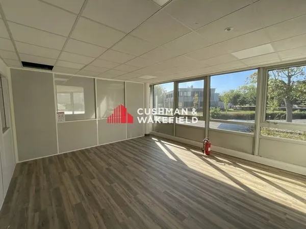 BUREAUX à louer