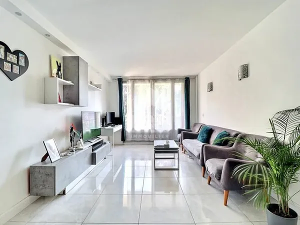 Appartement Garges Les Gonesse 3 pièce(s) 78 m2