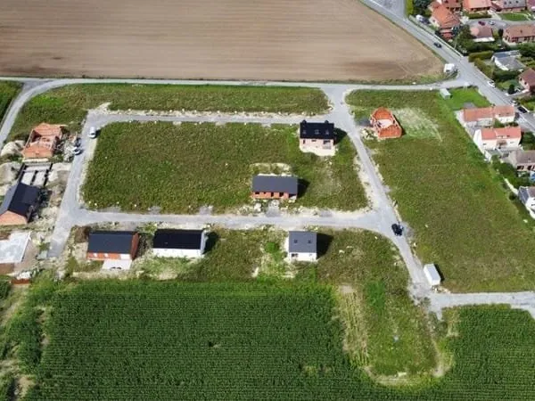 Terrain 487 m²