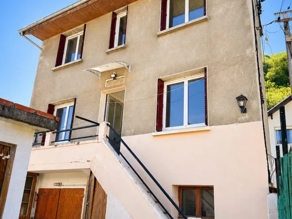 Maison 3 pièces 82 m²