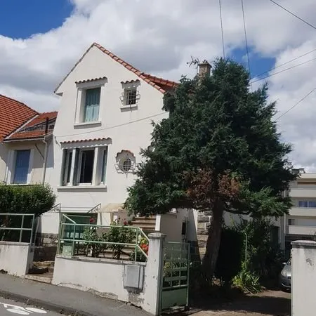 Colocation dans une grande et belle Maison avec jardin