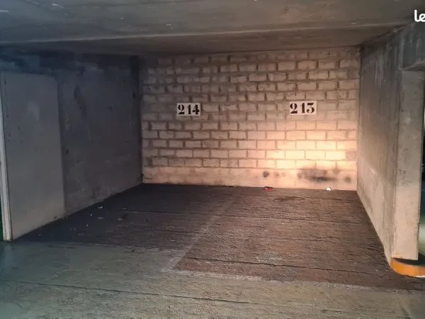 Stationnement Location Montrouge   95€