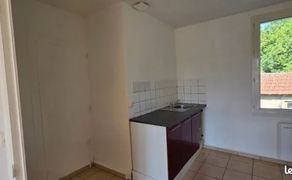 Maison de 65 M2 ceaux en couhe Pas d'agence