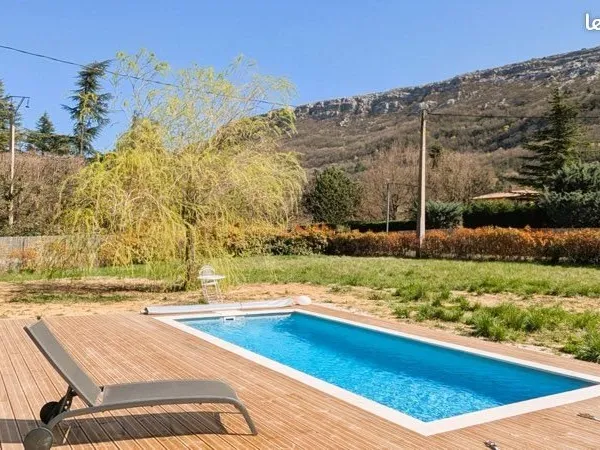 Maison 140 m2 avec piscine
