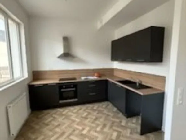 Appartement spacieux et lumineux proche centre ville