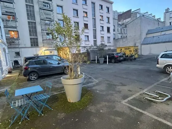 Loue parking - 13m²