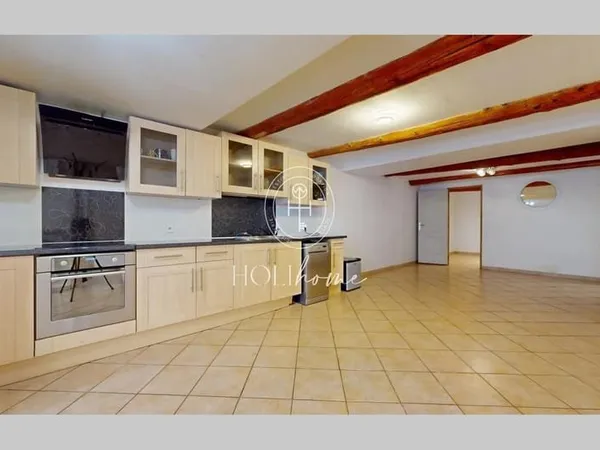 2 locaux ou 1 appartement + local