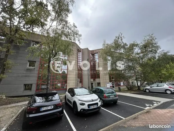 Bureaux 435 m²