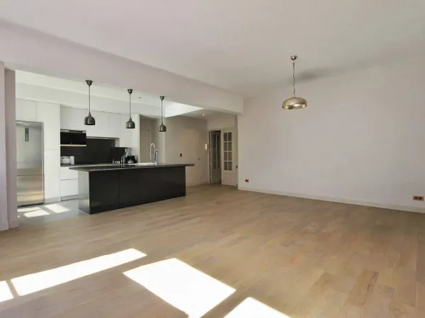 Appartement 4 pièces 106 m²