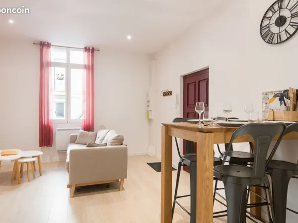 🏡 Bel appartement rénové avec cour intérieure - rentabilité 11.4%, idéal investisseur