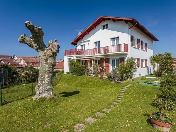 Appartement Ciboure 4 pièce(s) 105 m2