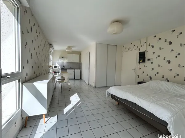 Studio meublé de 31 m2 dans résidence de standing du parc léo lagrange