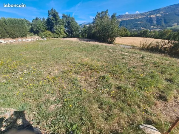 Terrain constructible