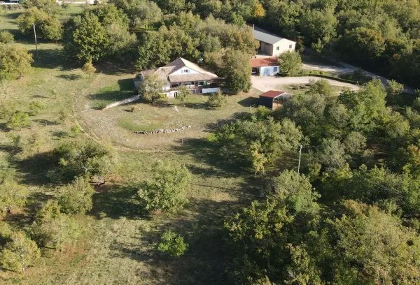 Maison 5 pièces 143 m²