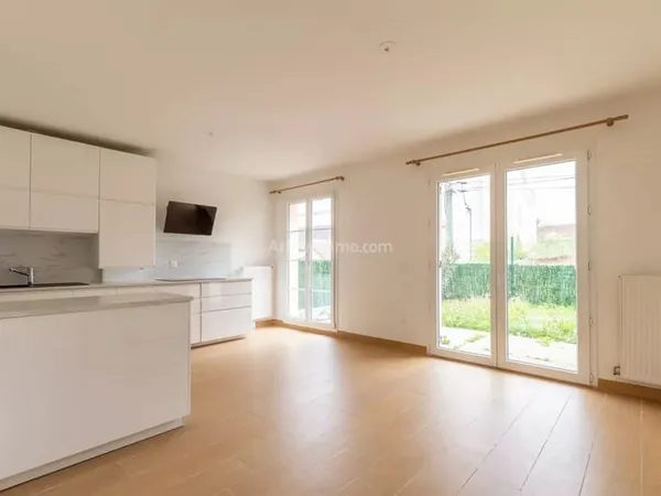 Bel appartement moderne 2 chambres à Dampmart