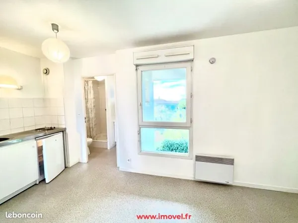 📍 Studio 20m² pour étudiant - Quartier calme du Porteau