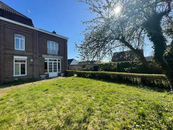 Maison 6 pièces 193 m²