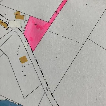 Terrain constructible 1888 m²