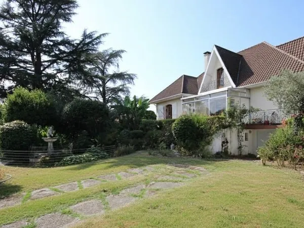 Maison 4 pièces 166 m²