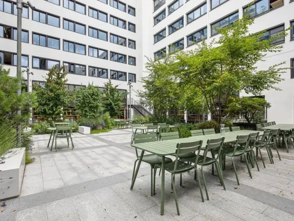 Bureaux 375 m²